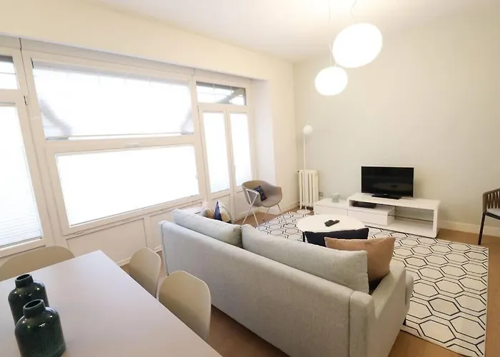 Prime Location Modern * סן סבסטיאן